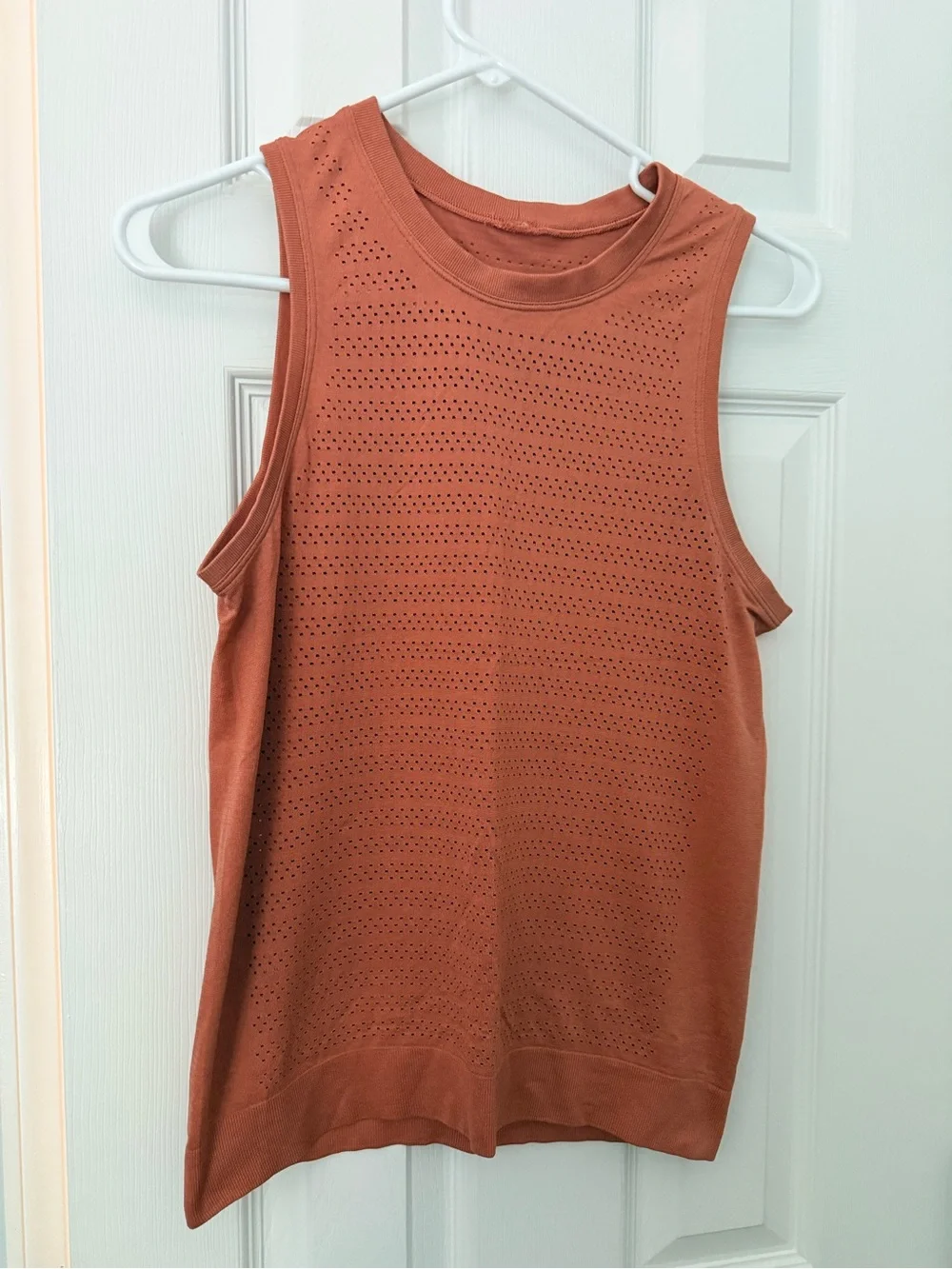 Women’s Sleeveless Perforated Tank Top - Rust